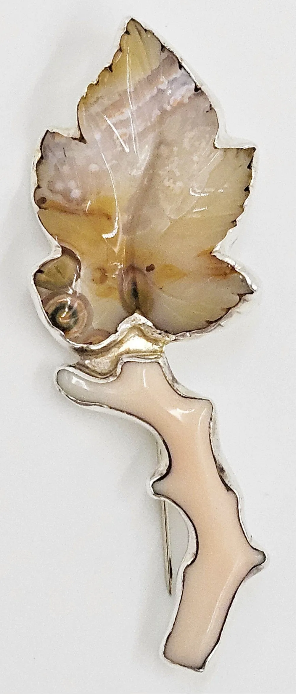 Amy Kahn Russell Sterling Carved Lacy Agate Pink Coral Leaf Brooch Pendant
