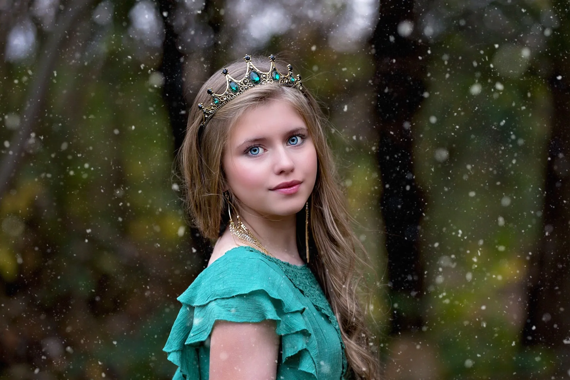 Beguiling Green Crystal Crown