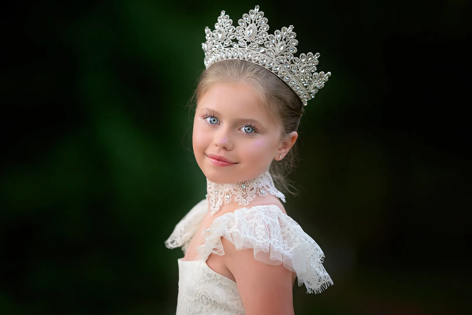 Dignified Exquisite Coronation Diadem