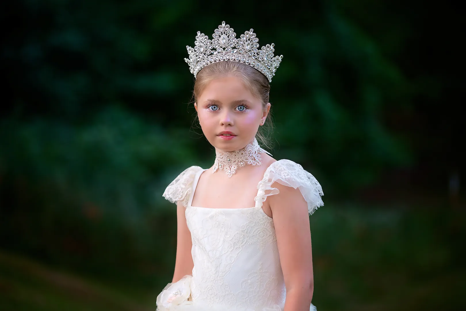 Dignified Exquisite Coronation Diadem