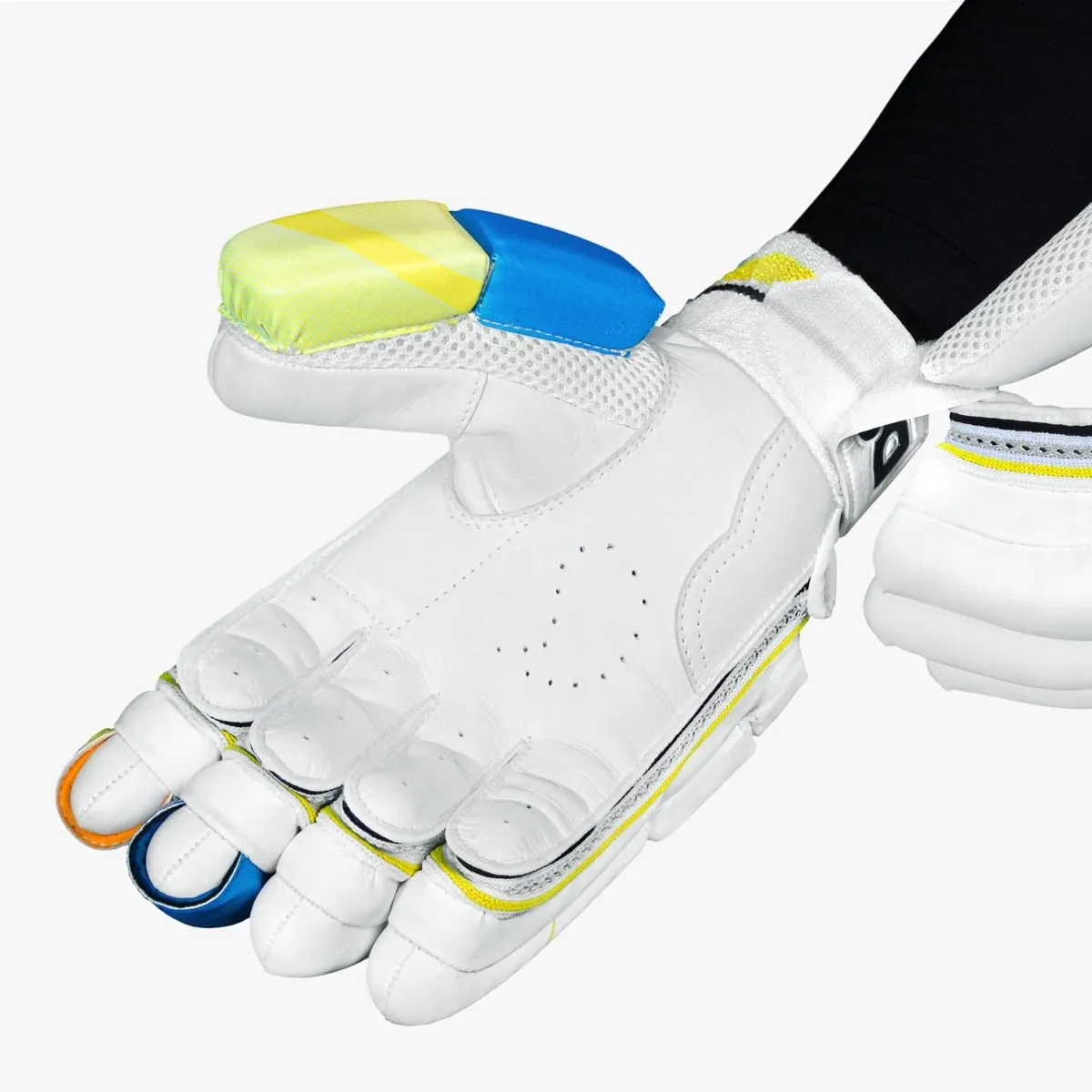 DSC Condor Glider Cricket Batting Gloves