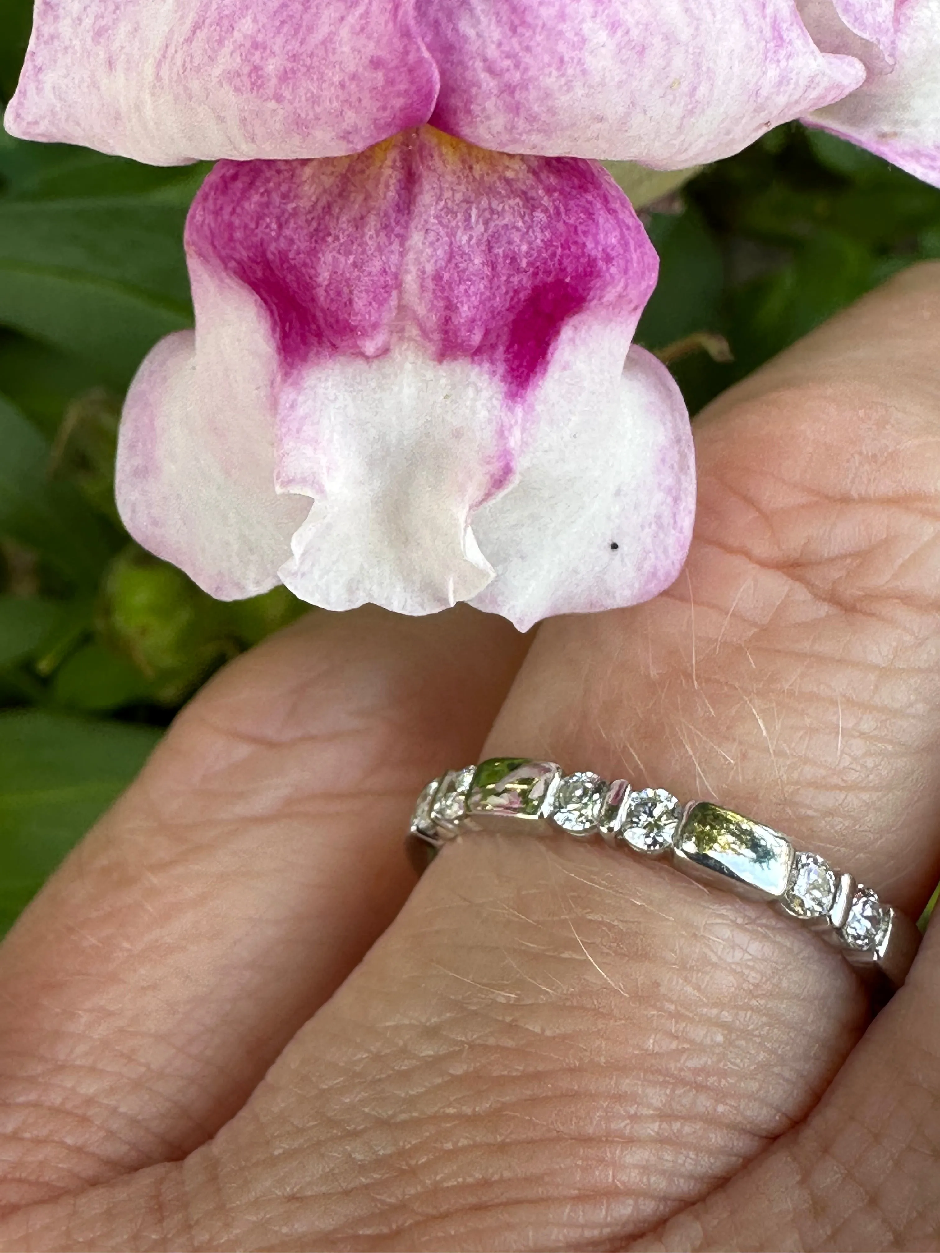 Furrer Jacot Platinum TWVS 0.32ct brilliant cut diamond ring