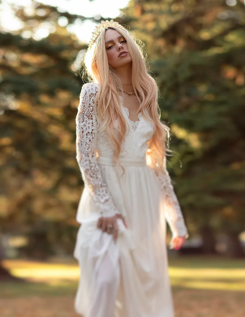 Gorgeous European Tiara in Ivory