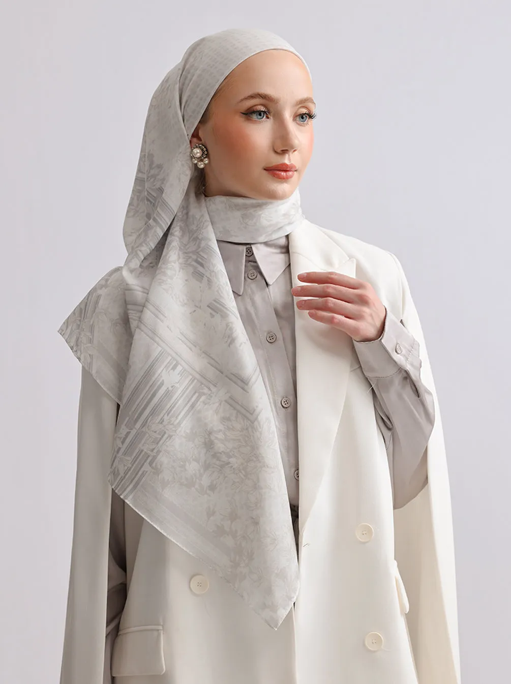 HAMPERS KAMI. X Y.O.U SUNBRELLA WHITE