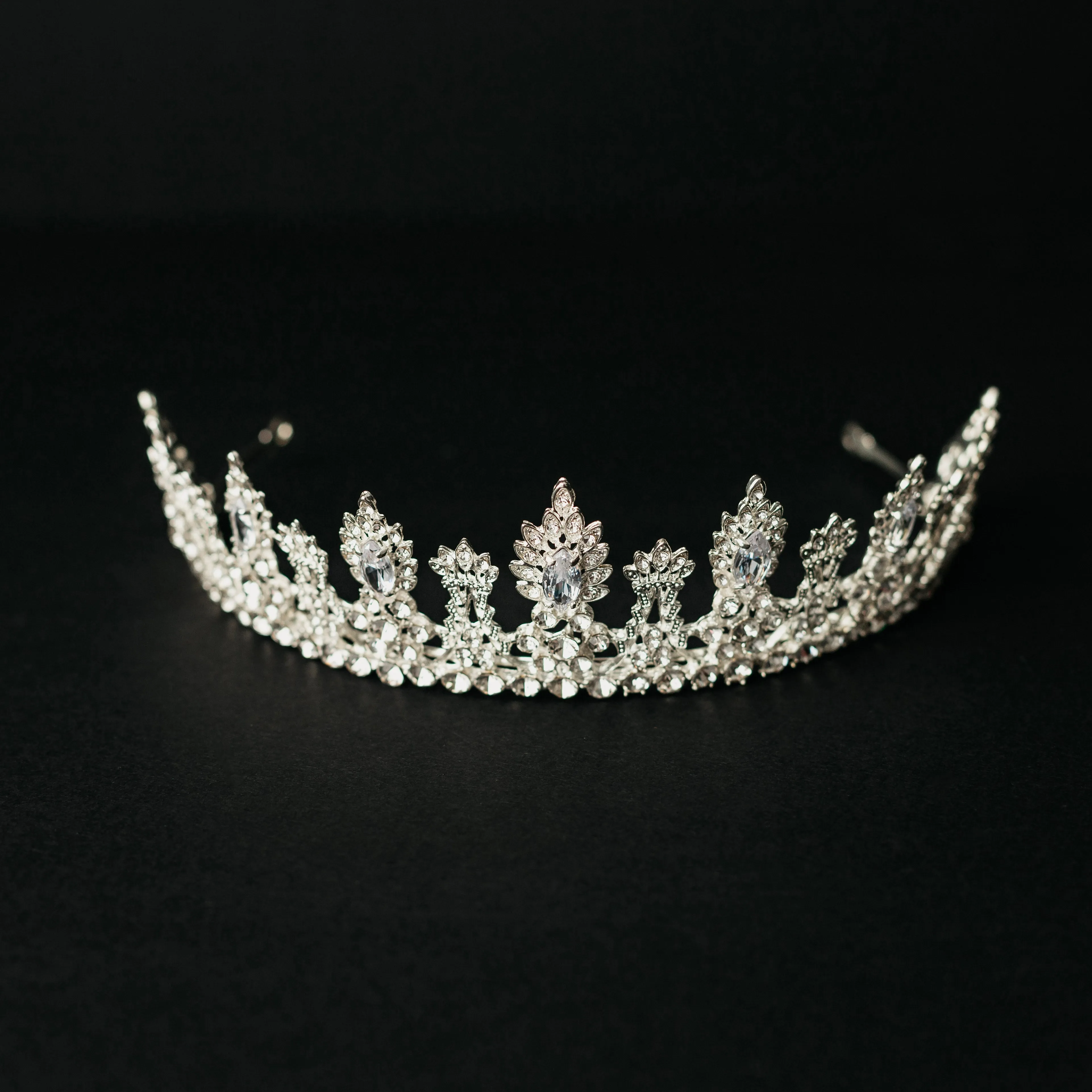 Hollis' Tiara in Silver