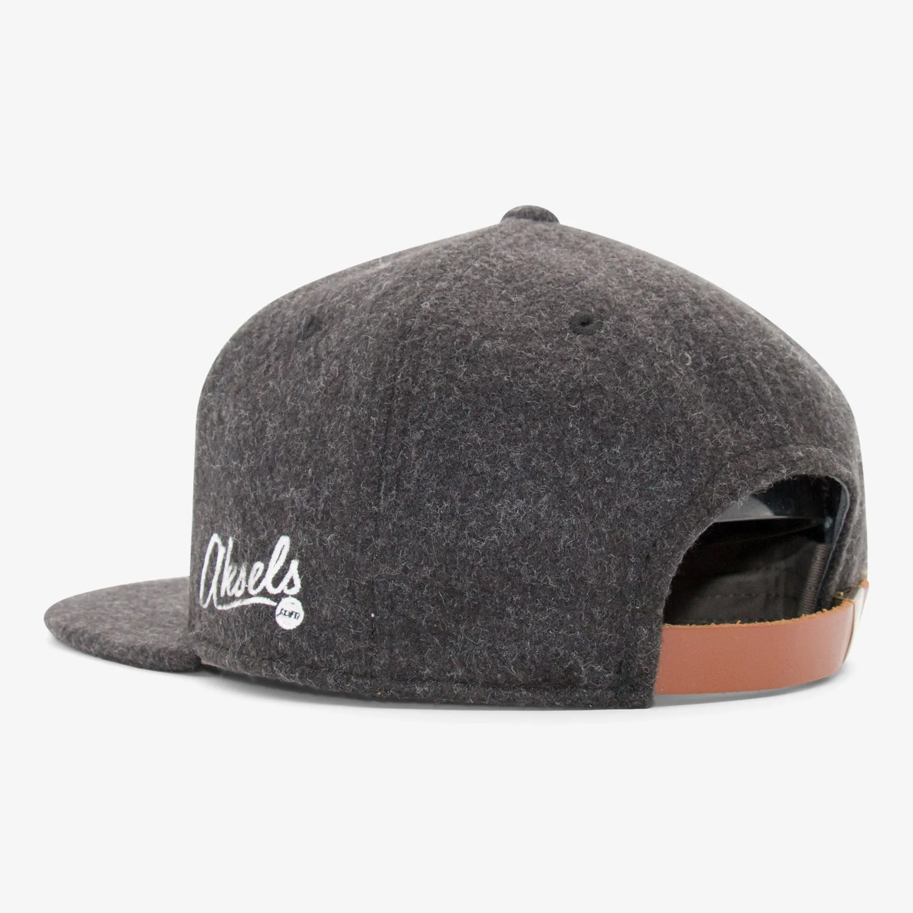 Icelantic X Aksels Winter on The Rocks 2020 Wool Camper