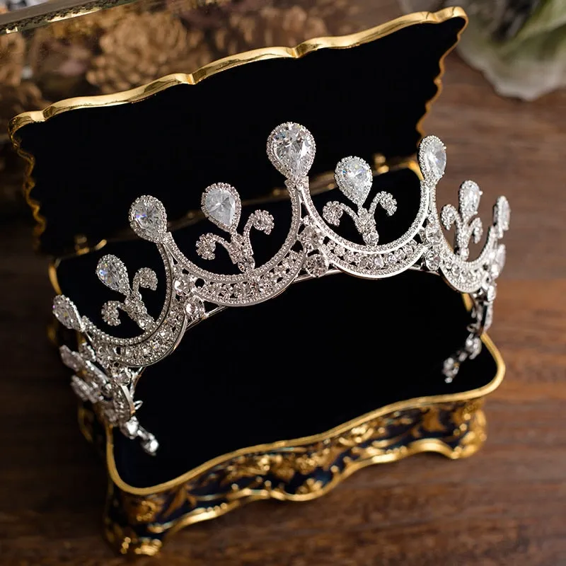 Impeccable Luxurious Royal Tiara