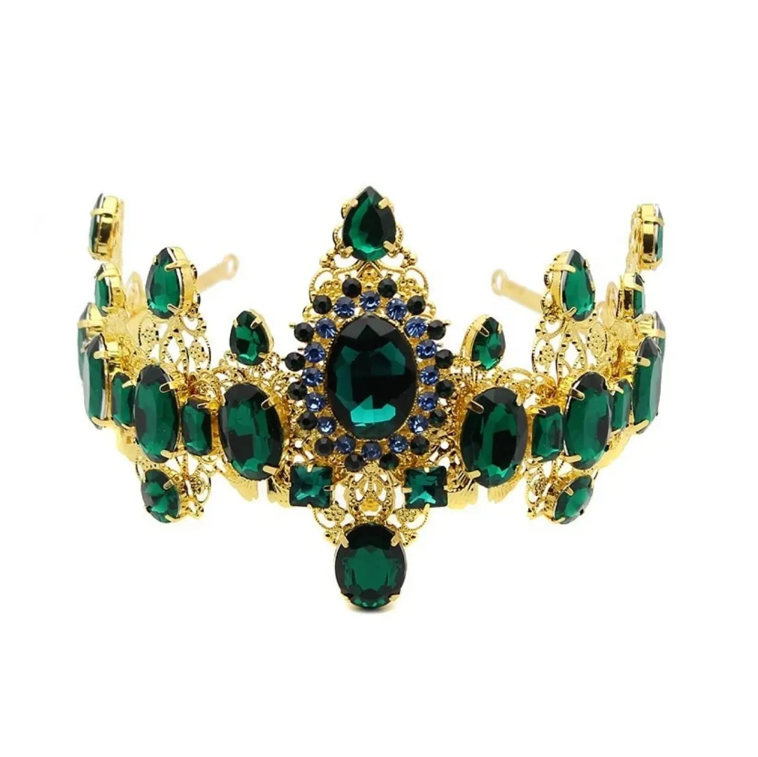 Notable Cleopatra Vintage Crown
