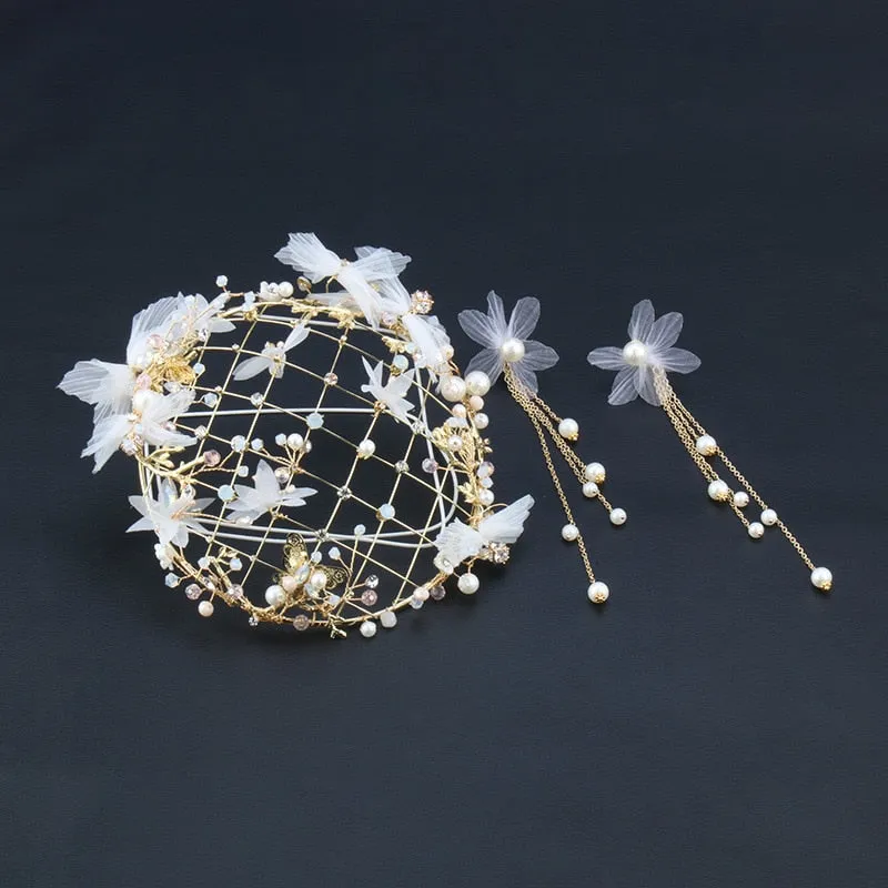 Old-Fashioned Folklore Crown Bonnet