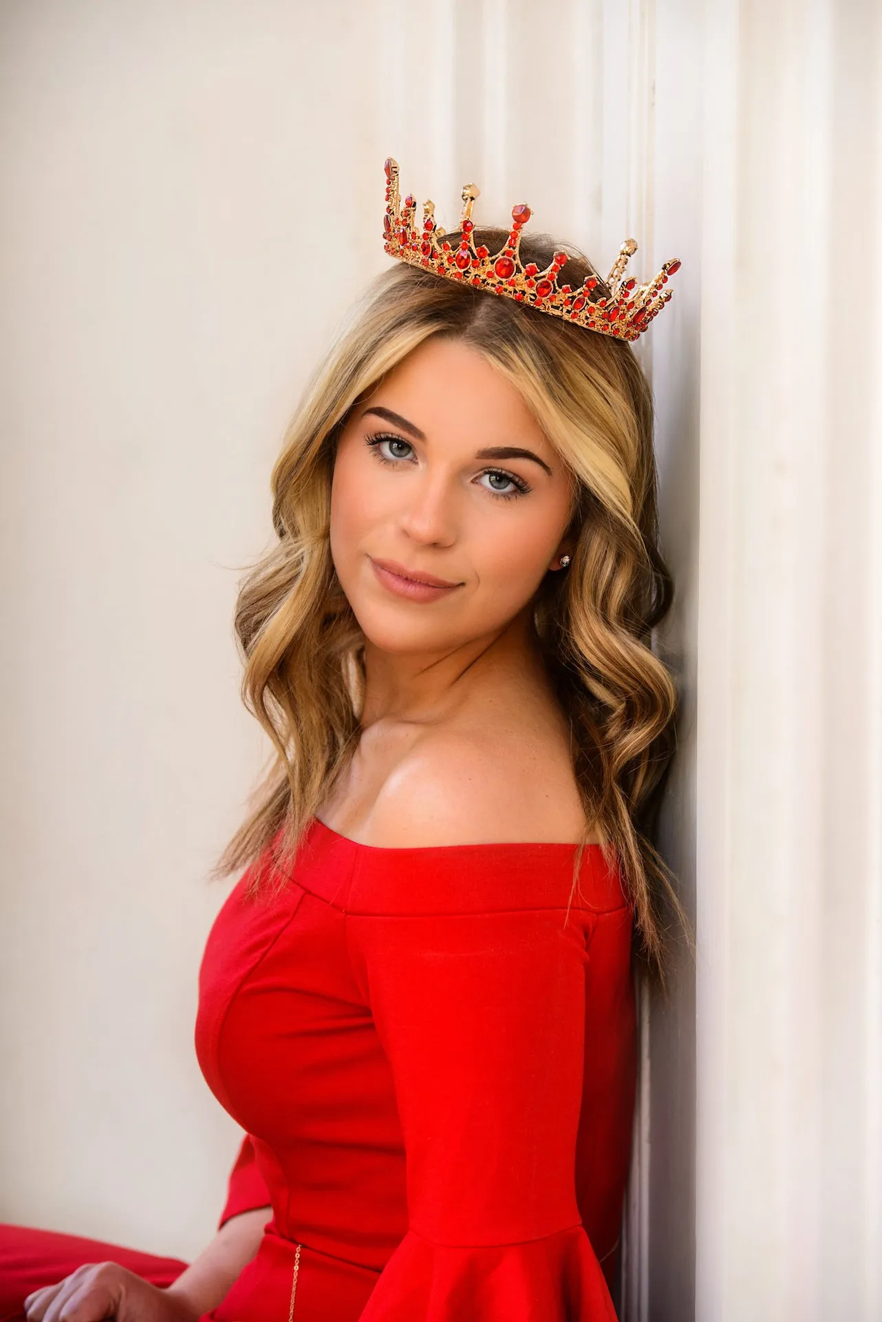 Perfect Royal Vintage Crown