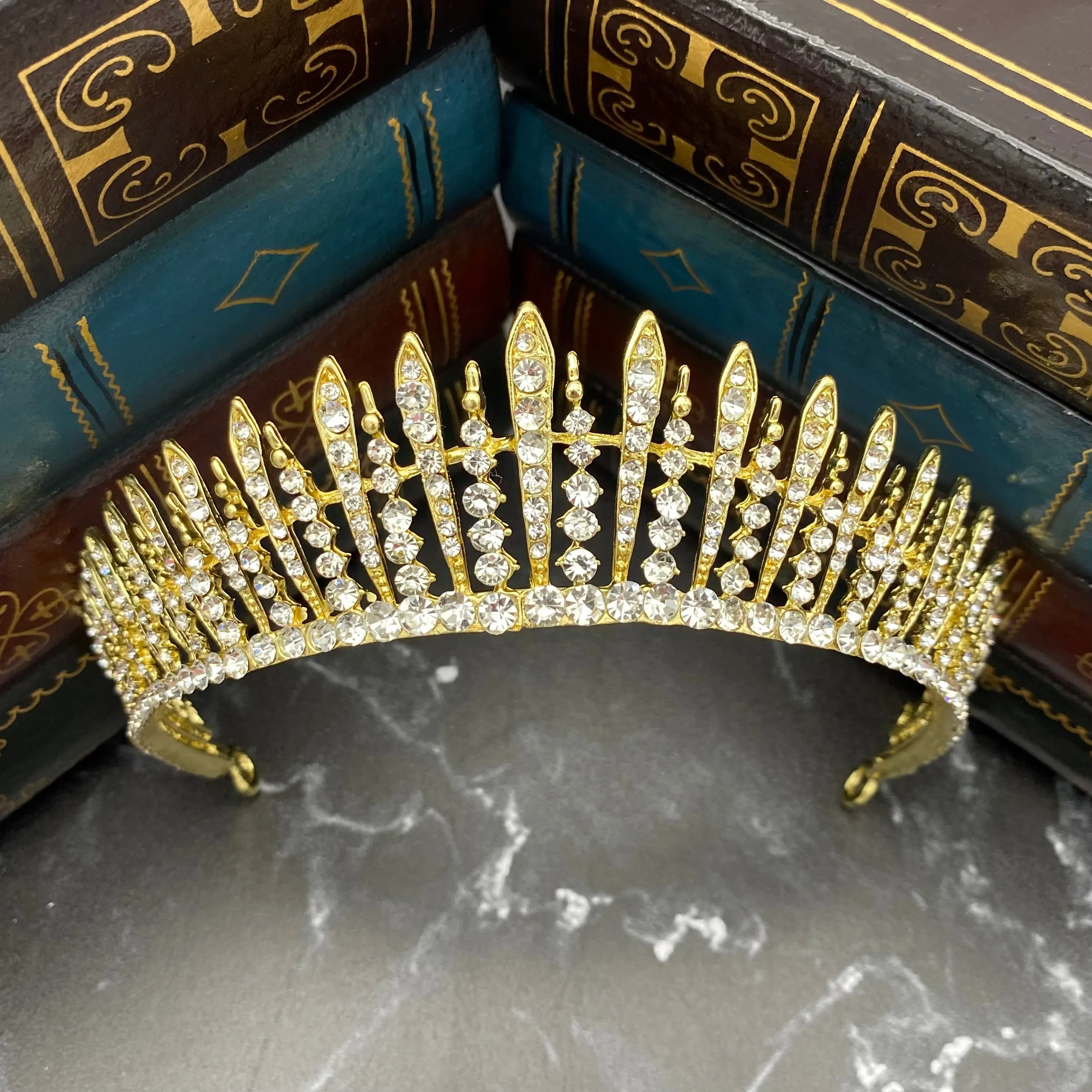 Theia’s Tiara in Gold