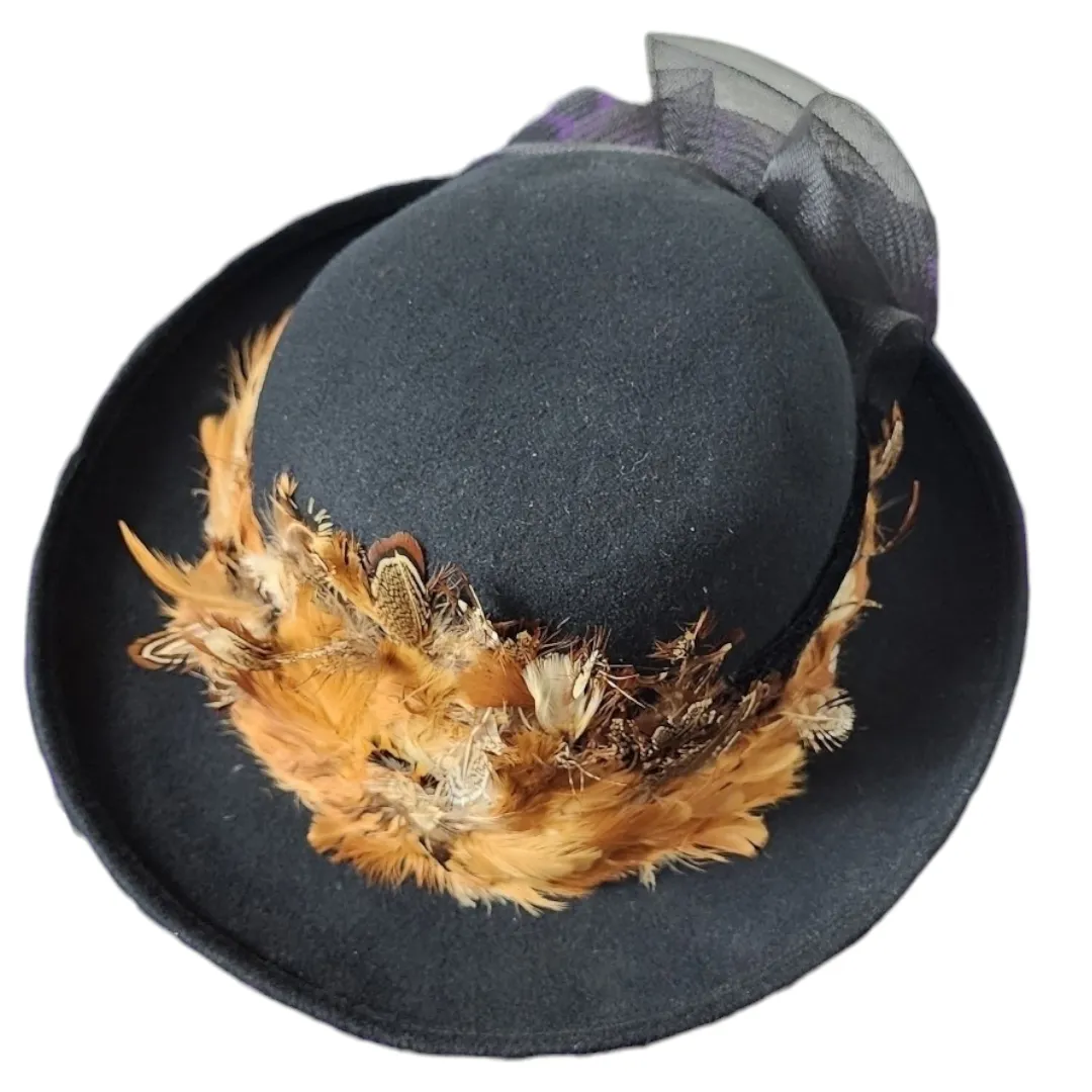 Vintage Black wool and feather hat